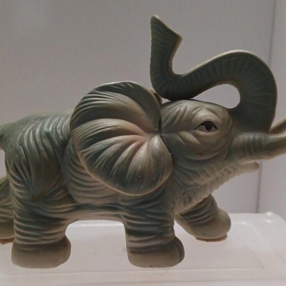 Vintage Pair Of Ceramic Figurine Elephants 10" Textured Trunk Up For Good Luck - Picture 4 of 15